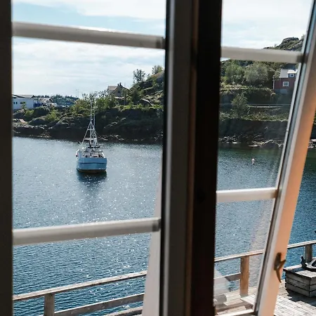 Stamsund Hostel スタムスンド