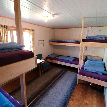 Stamsund Hostel *