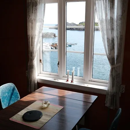 Stamsund Hostel