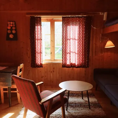 Stamsund Hostel *