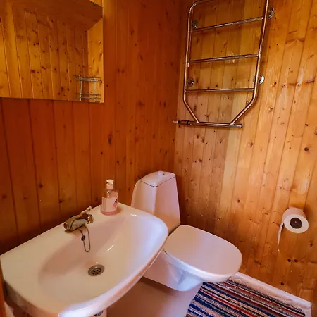 Stamsund Hostel *