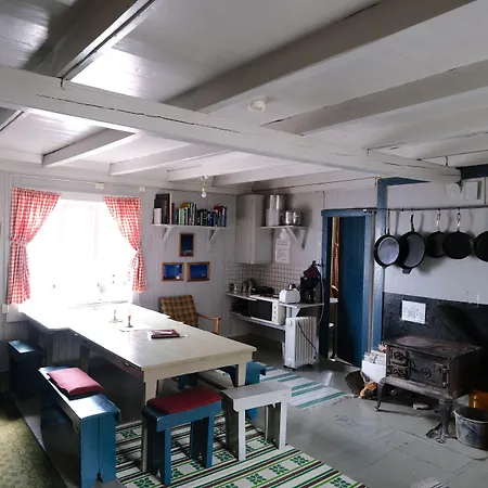 Stamsund Hostel אכסניה