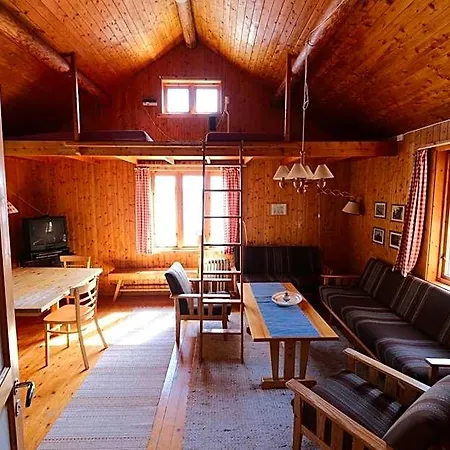 Stamsund Hostel אכסניה