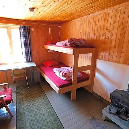 Stamsund Hostel אכסניה סטמסונד