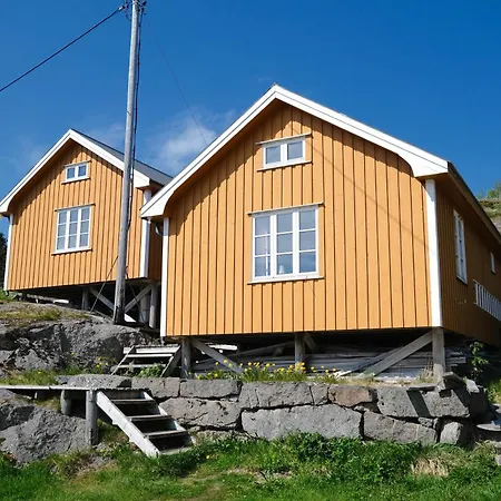 Stamsund Hostel Стамсунн
