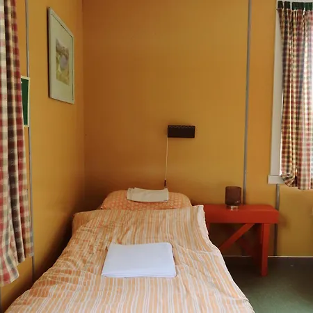 Stamsund Hostel ホステル *